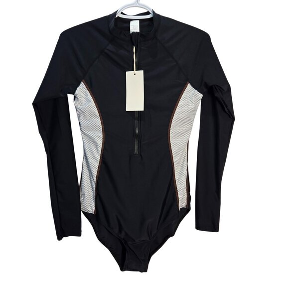 NWT | Black Long Sleeve One Piece Swimsuit Zip Front Surfing Rashguard | Small - Picture 1 of 6
